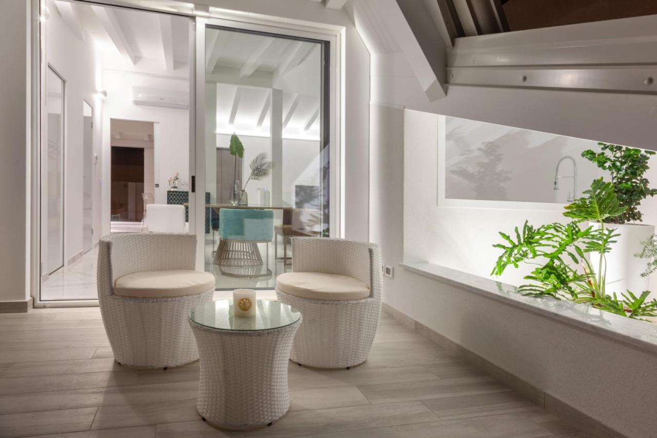 Cordovena Suites Capo dʼOrlando Exteriör bild