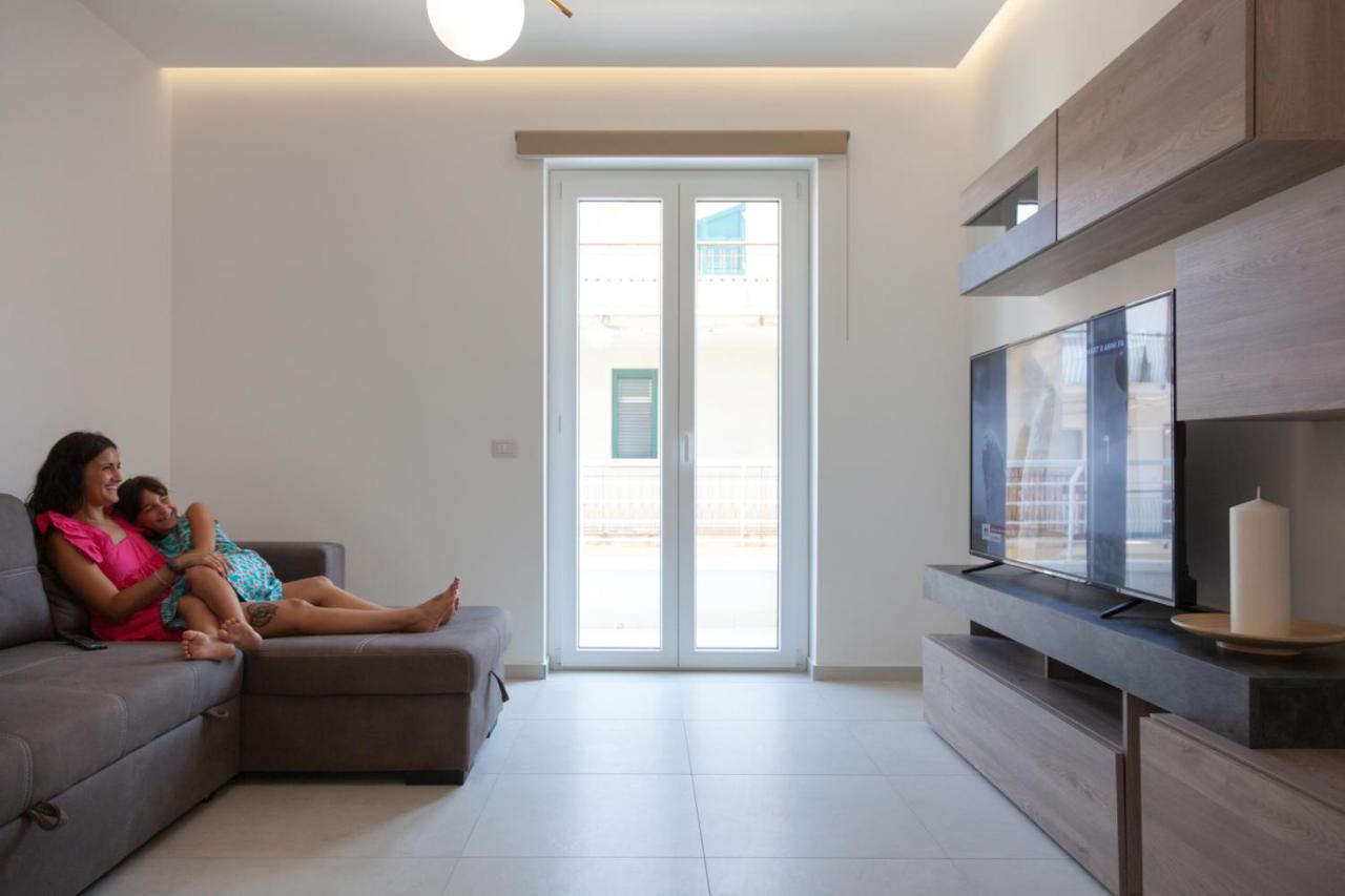 Cordovena Suites Capo dʼOrlando Exteriör bild