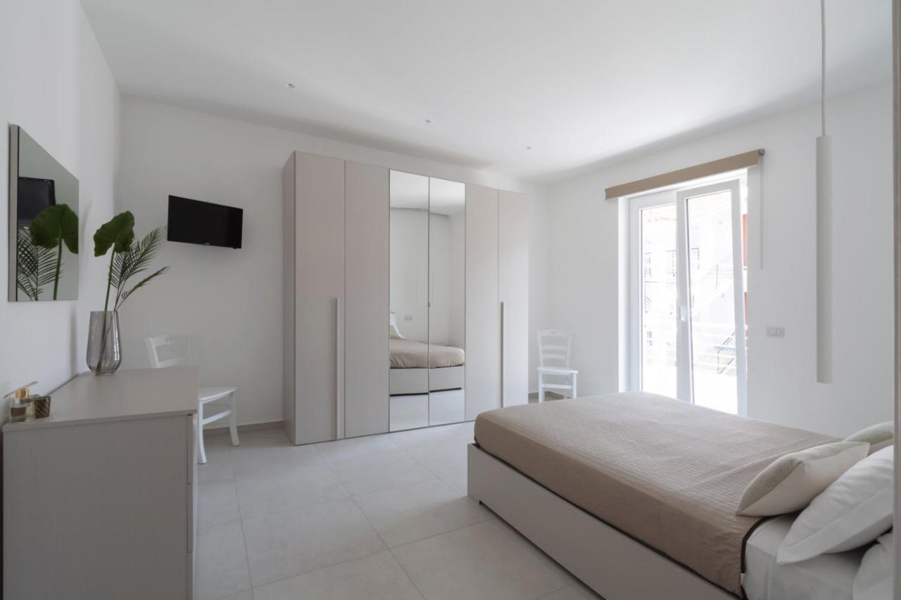 Cordovena Suites Capo dʼOrlando Exteriör bild